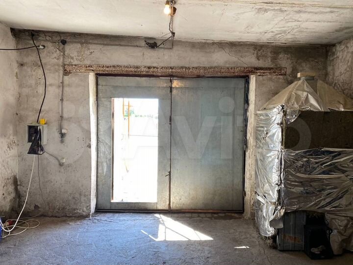 Производственная база, 2000 м²