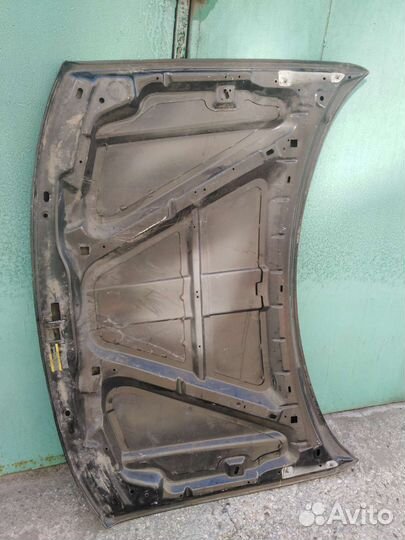Капот на Jeep Grand Cherokee WJ 2002 года