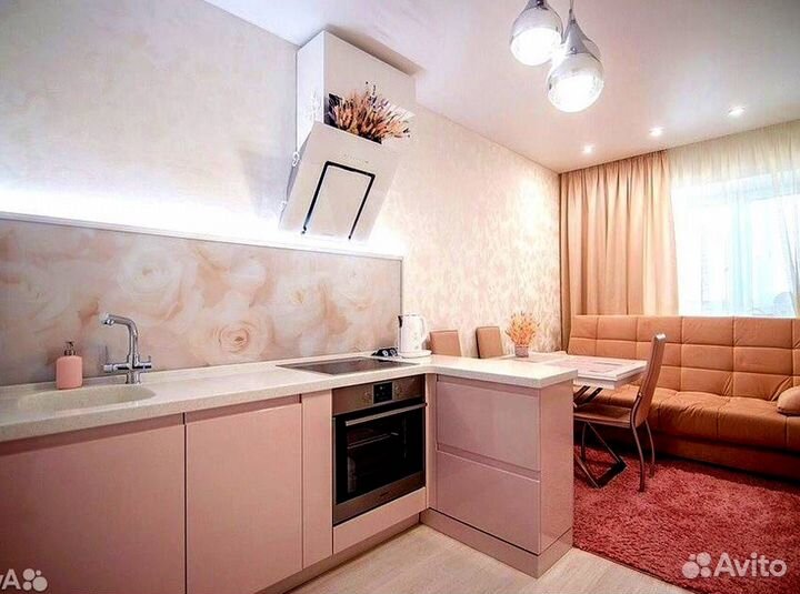 Кухня в потолок на заказ