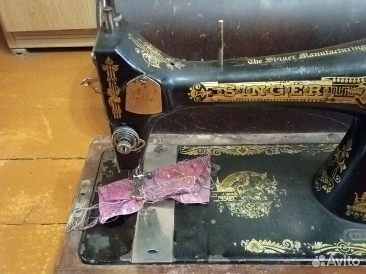 Швейная машина Singer