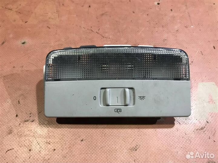 Плафон центральный Шкода Октавиа 1Z (2008 - 2013