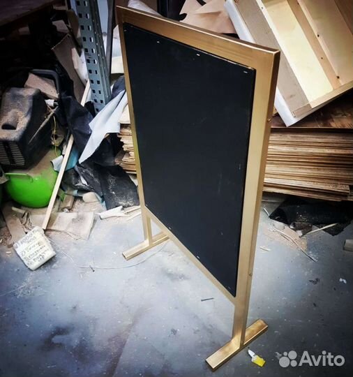 Меловая доска стритлайн метал золото