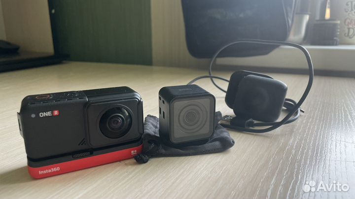 Insta360 One R