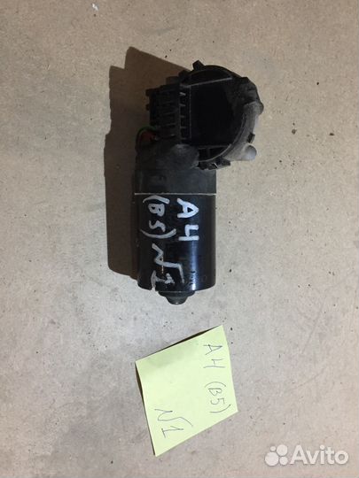 Трапеция стеклоочистителей audi A4 B5