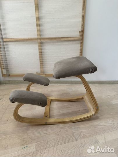 Коленный стул smartstool