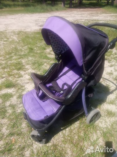 Прогулочная коляска