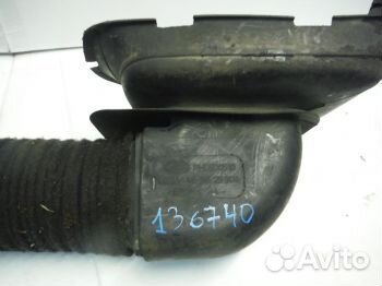 Воздухозаборник двигателя