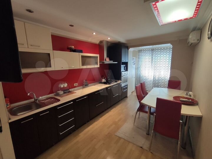 3-к. квартира, 74,4 м², 2/5 эт.