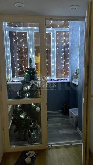 2-к. квартира, 57 м², 7/7 эт.