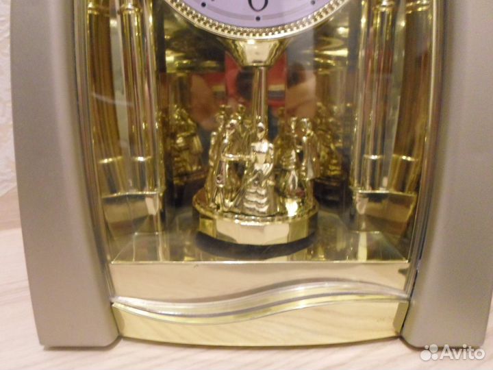 Часы настольные (каминные) новые