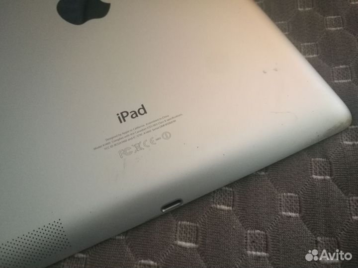 iPad 4 32 Гб. Сим