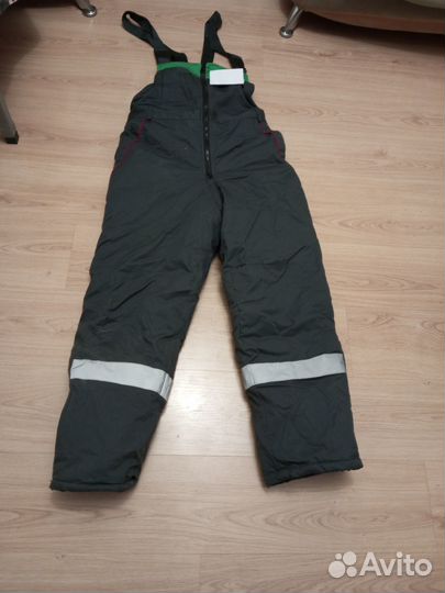 Полукомбинезон зимний утепленный 50 размер