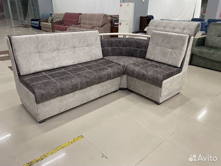 Кухонный диван