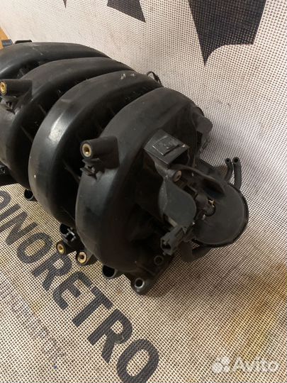 Впускной коллектор Opel Astra H 1.8 55353314