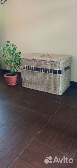 Корзина плетеная большая