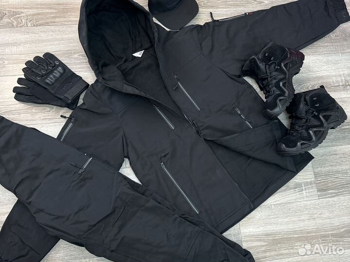 Демисезонный костюм 