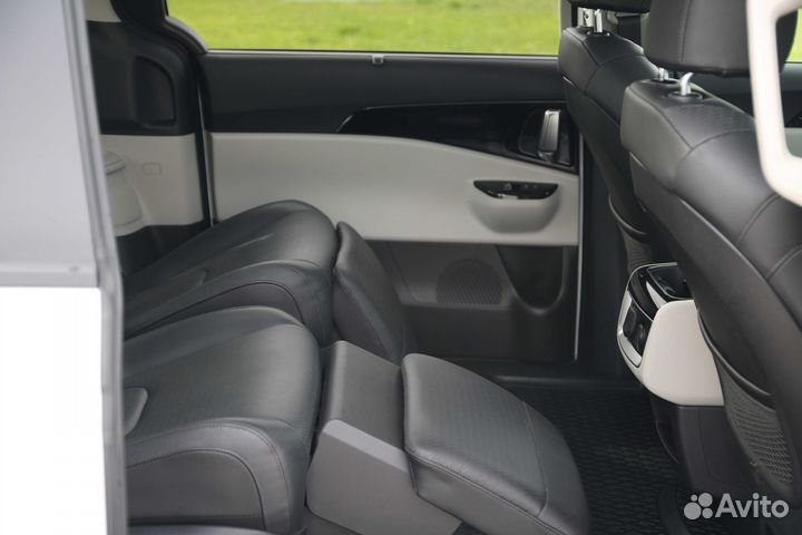 Трансфер Новосибирск-Белокуриха. Заказать минивэн