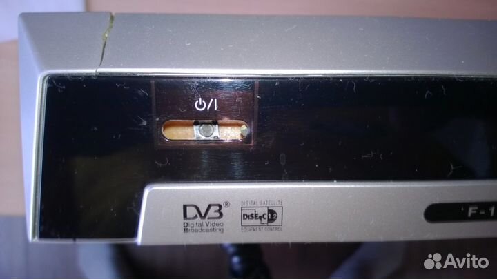Спутниковые ресиверы openbox F-100 на запчасти