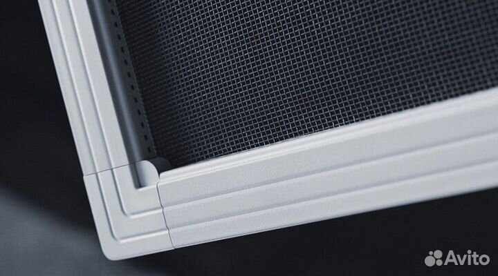 Москитные сетки на окна. Москитная сетка на дверь