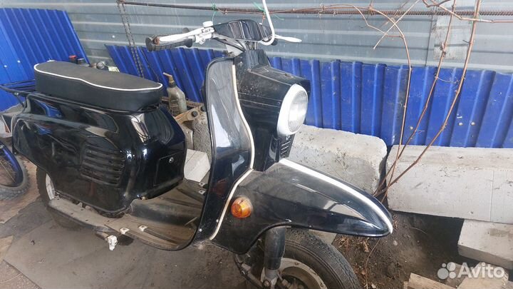 Ретро моторолер Электрон