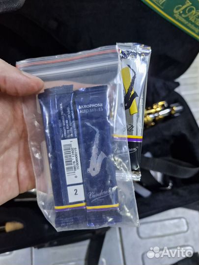 Саксофон альт Eb J.michael AL-800B