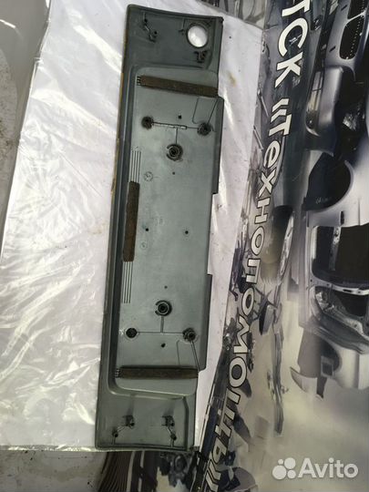 Накладка крышки багажника Audi A6 C4