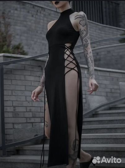 Платье на завязках