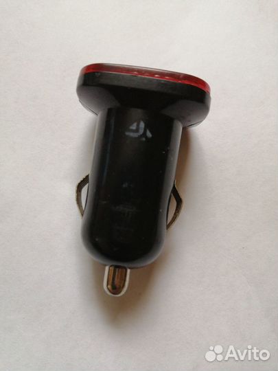 Авто зарядка USB