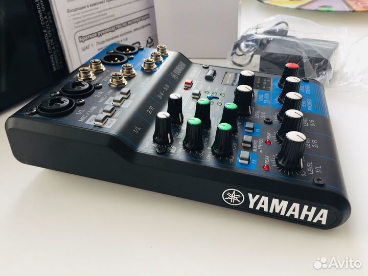 Микшерный пульт Yamaha mg06x новый полный комплект