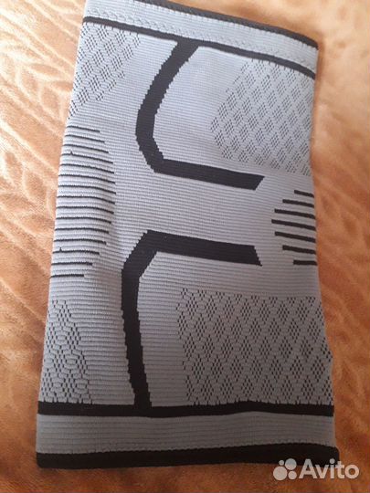 Наколенник