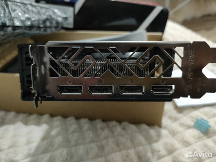 Видеокарта AMD Radeon RX5500XT Sapphire pulse
