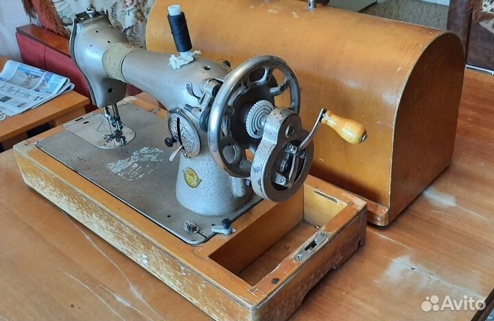 Швейная машинка бу ручная