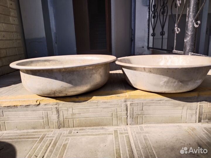 Таз эмалированный, алюминиевый, пластиковый,поднос