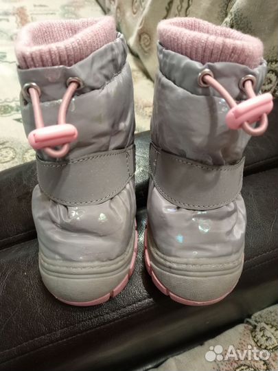 Сапоги дутики на девочку