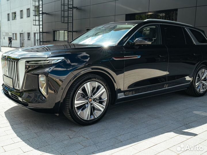 Hongqi E-HS9, 2021