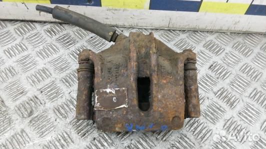 Суппорт тормозной передний правый peugeot 307 (8NI