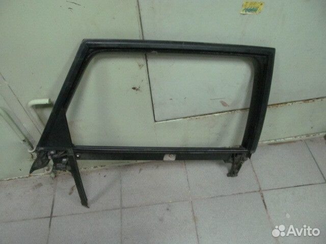 Рамка стекла задней двери Audi A3 8P 2004-2013