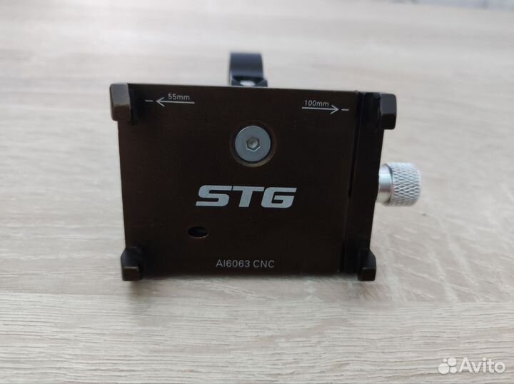 Держатель телефона велосипедный STG