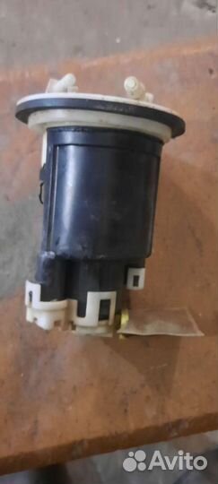 Продам бензонасос лансер 9