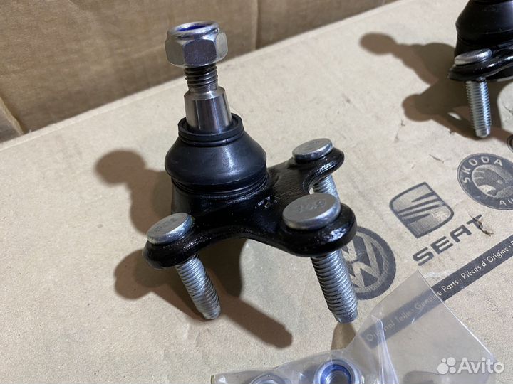 Опора шаровая Skoda Octavia Аналог