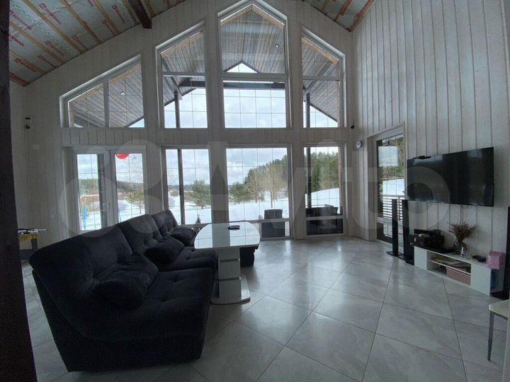 Дом 196,9 м² на участке 30 сот.