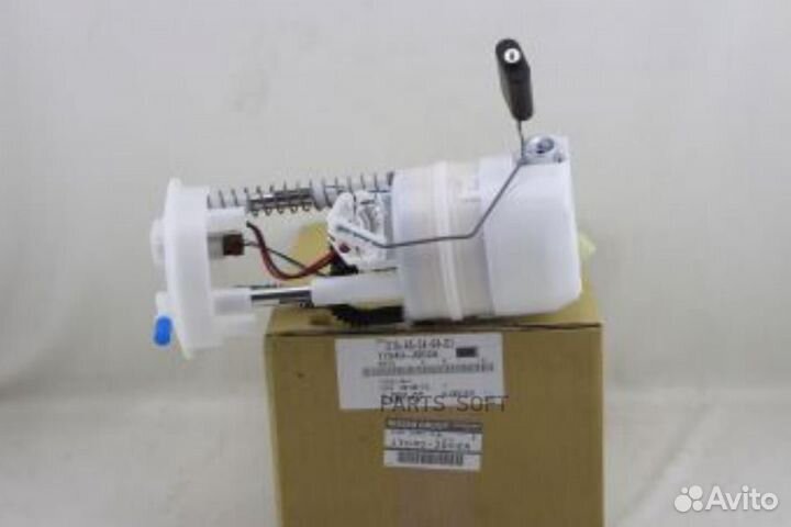 Nissan 17040JD02A Топливный насос