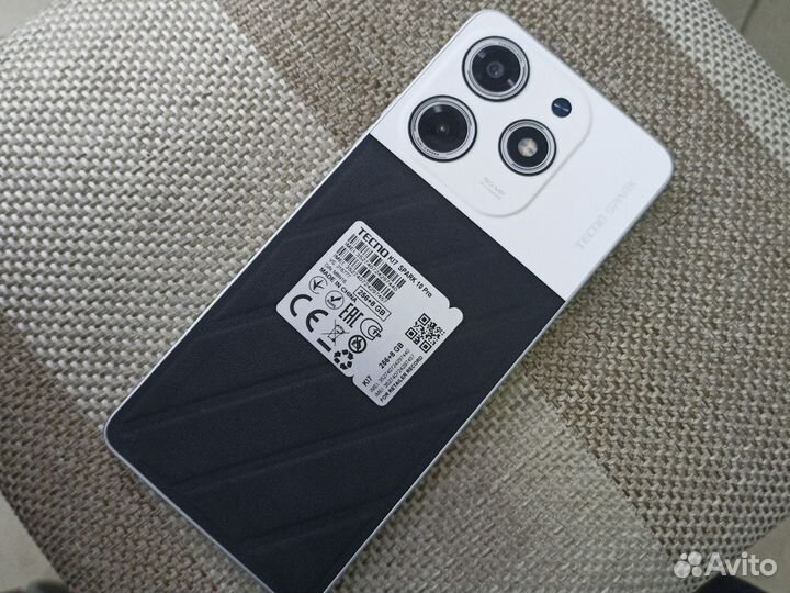TECNO Spark 10 Pro, 8/256 ГБ