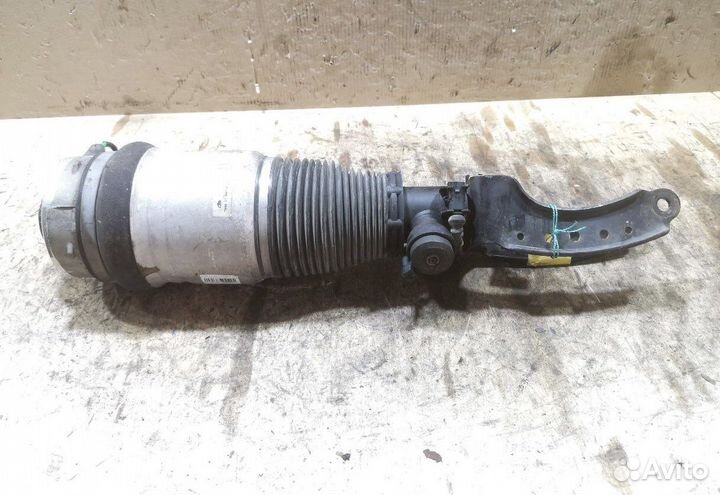 Пневмо Стойка передняя правая Porsche Cayenne