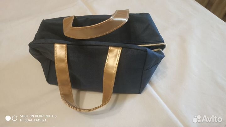 Косметички на подарок к празднику