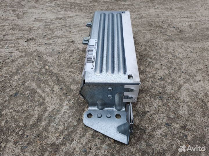 Подушка безопасности задняя правая Mercedes W221