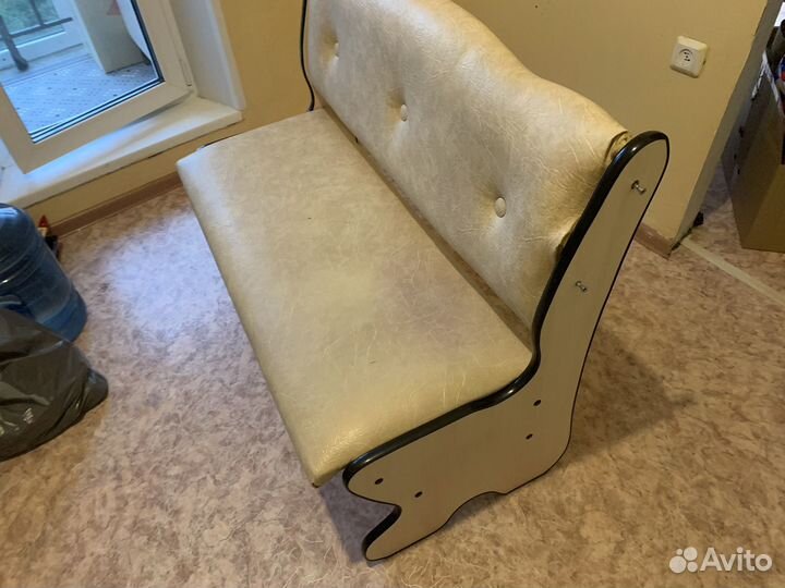 Банкетка на кухню (диван на кухню)