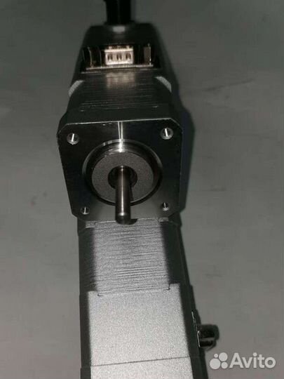 Двигатель шаговый Festo emms-ST-42-S-SEB-G2