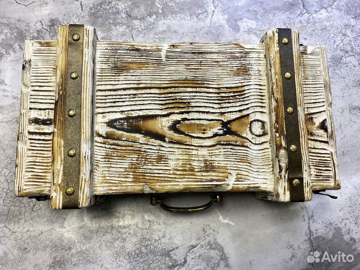 Подарочная шкатулка сундук для топора