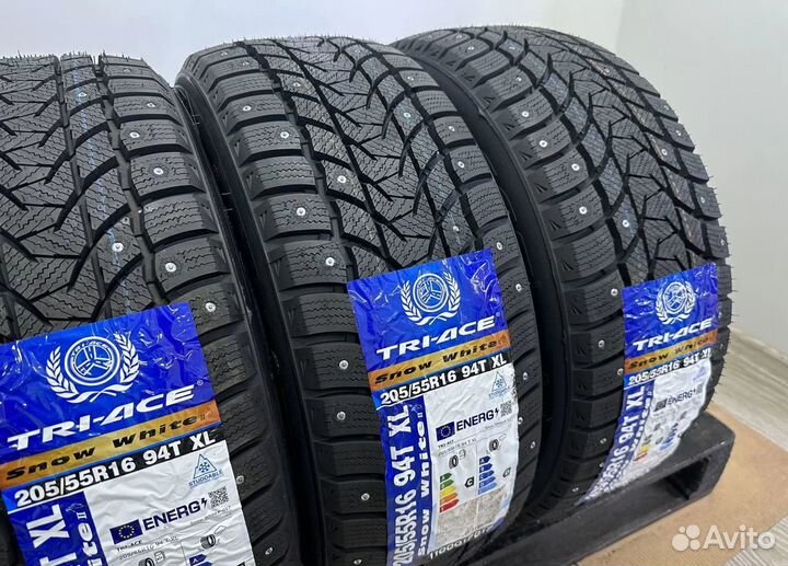 Tri Ace Snow White II 205/55 R16 51T